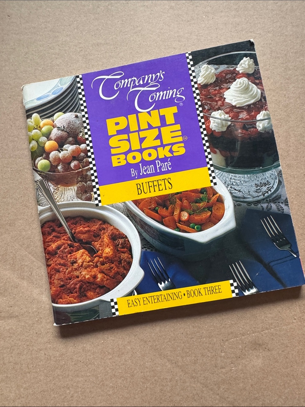 Company’s Coming Pint Size Books: Buffets by Jean Paré Book 3